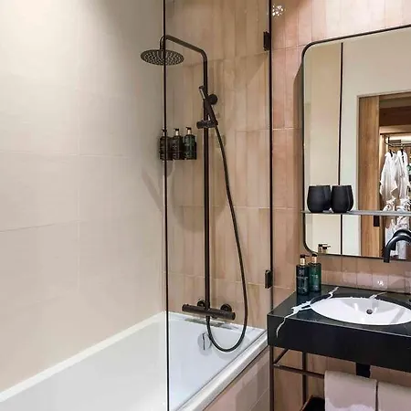 Melia 4* Granada