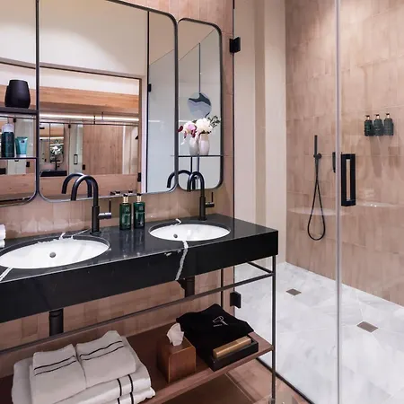 Отель Melia 4*