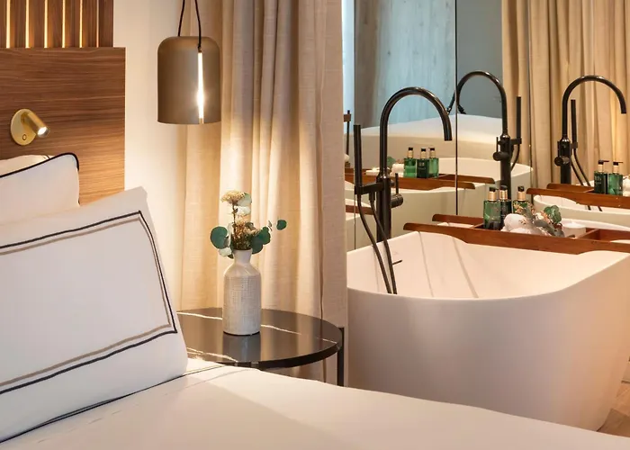 Meliá Hotel 4*