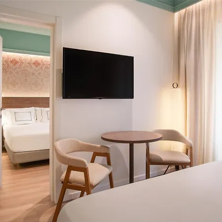 Отель Melia 4*